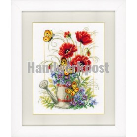 borduurpakket gieter met voorjaarsbloemen/vlinders