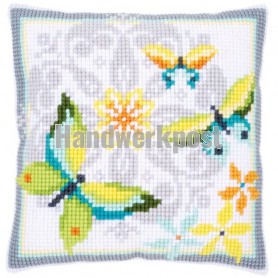 kruissteekkussen vlinders met bloemen