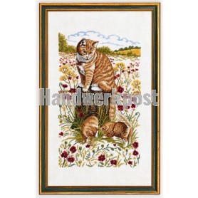 borduurpakket poes met kittens in het veld