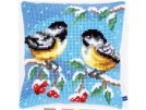 kruissteekkussen koolmeesjes in wintersfeer